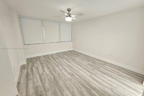 Copropriété à louer à Aventura, Floride: 1 chambre, 93.37 m2 № 1877954 - photo 6