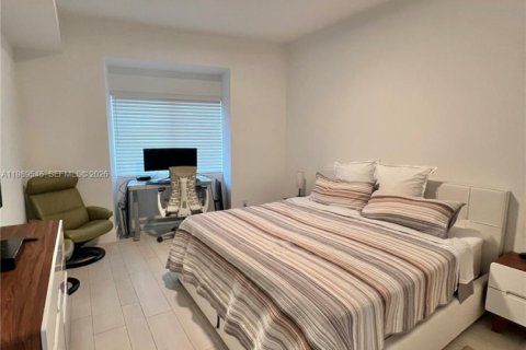 Copropriété à louer à Miami, Floride: 2 chambres, 137.22 m2 № 2051593 - photo 5