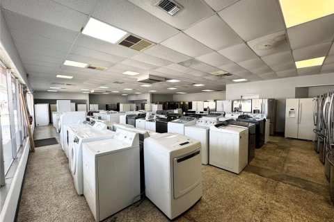 Купить коммерческую недвижимость в Сарасота, Флорида 289.86м2, № 1614333 - фото 12