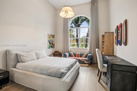 Купить виллу или дом в Дейви, Флорида 6 спален, 533.91м2, № 2047966 - фото 22