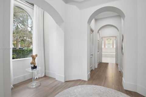 Купить виллу или дом в Дейви, Флорида 6 спален, 533.91м2, № 2047966 - фото 15