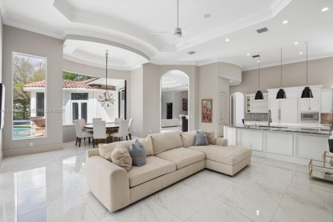 Купить виллу или дом в Дейви, Флорида 6 спален, 533.91м2, № 2047966 - фото 13