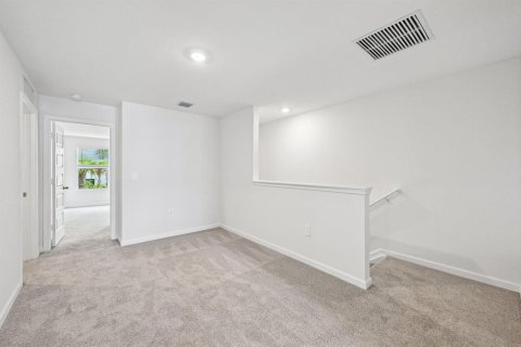 Adosado en venta en Port St. Lucie, Florida, 3 dormitorios, 139.91 m2 № 2177701 - foto 10