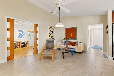 Villa ou maison à vendre à Saint Petersburg, Floride: 3 chambres, 215.53 m2 № 1620170 - photo 22
