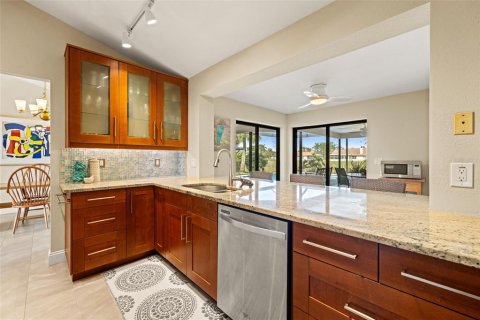 Villa ou maison à vendre à Saint Petersburg, Floride: 3 chambres, 215.53 m2 № 1620170 - photo 13