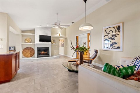 Villa ou maison à vendre à Saint Petersburg, Floride: 3 chambres, 215.53 m2 № 1620170 - photo 20