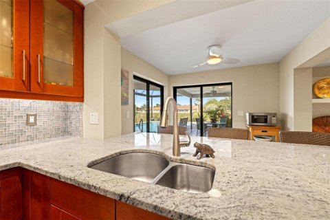 Villa ou maison à vendre à Saint Petersburg, Floride: 3 chambres, 215.53 m2 № 1620170 - photo 15