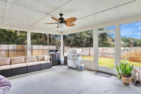 House in DeBary, Florida 3 bedrooms, 185.62 sq.m. № 1570930 - photo 23