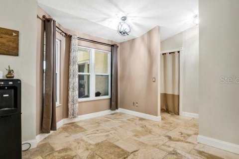House in DeBary, Florida 3 bedrooms, 185.62 sq.m. № 1570930 - photo 10