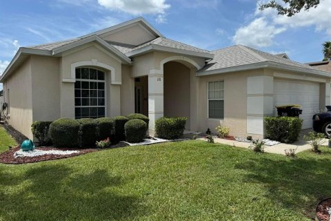 House in Davenport, Florida 3 bedrooms, 145.11 sq.m. № 2231381