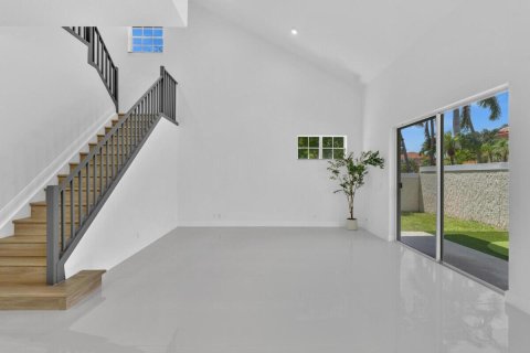 Casa en venta en Palm Beach Gardens, Florida, 4 dormitorios, 223.24 m2 № 2432510 - foto 15