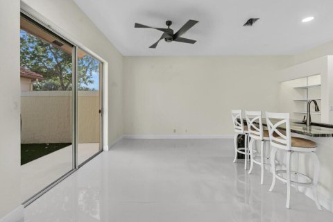 Casa en venta en Palm Beach Gardens, Florida, 4 dormitorios, 223.24 m2 № 2432510 - foto 19