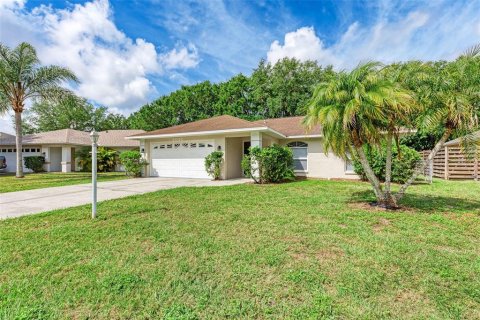 Casa en Sarasota, Florida 3 dormitorios, 139.73 m2 № 2221260