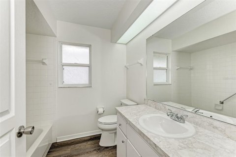 Casa en venta en Sarasota, Florida, 3 dormitorios, 139.73 m2 № 2221260 - foto 20