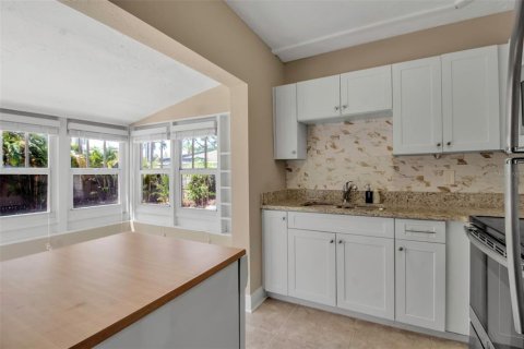 House in Bradenton, Florida 2 bedrooms, 97.55 sq.m. № 1675492 - photo 29