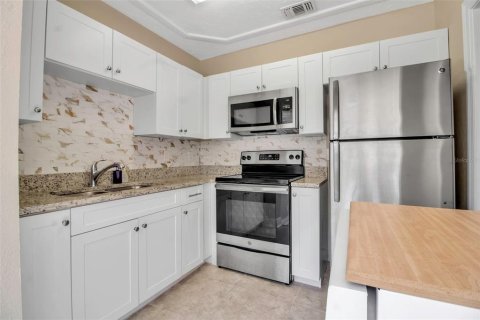 House in Bradenton, Florida 2 bedrooms, 97.55 sq.m. № 1675492 - photo 26