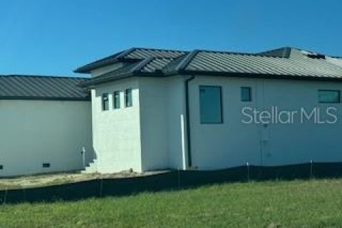 Villa ou maison à vendre à Punta Gorda, Floride: 4 chambres, 225.29 m2 № 1542023 - photo 3