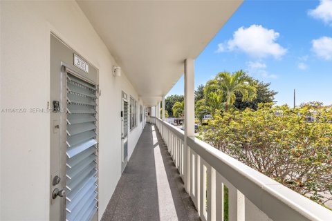 Copropriété à vendre à Deerfield Beach, Floride: 1 chambre, 68.56 m2 № 2027133 - photo 23