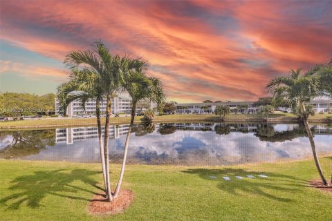 Copropriété à vendre à Deerfield Beach, Floride: 1 chambre, 68.56 m2 № 2027133 - photo 28