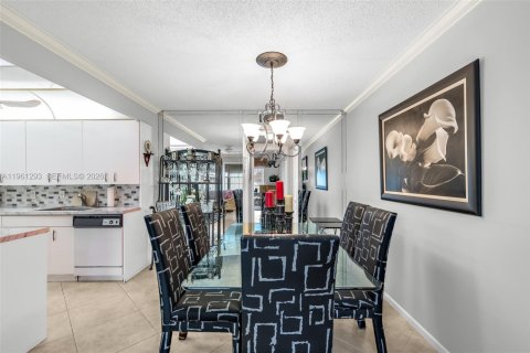 Copropriété à vendre à Deerfield Beach, Floride: 1 chambre, 68.56 m2 № 2027133 - photo 3