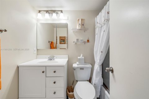 Copropriété à vendre à Deerfield Beach, Floride: 1 chambre, 68.56 m2 № 2027133 - photo 14