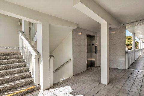 Copropriété à vendre à Deerfield Beach, Floride: 1 chambre, 68.56 m2 № 2027133 - photo 25