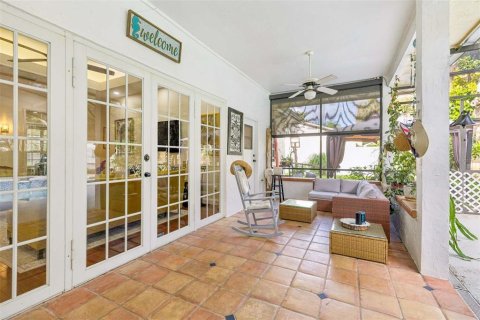 Casa en venta en Kissimmee, Florida, 4 dormitorios, 223.15 m2 № 2387537 - foto 29
