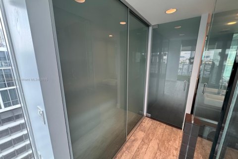 Copropriété à vendre à Miami, Floride: 2 chambres, 104.33 m2 № 1950815 - photo 18