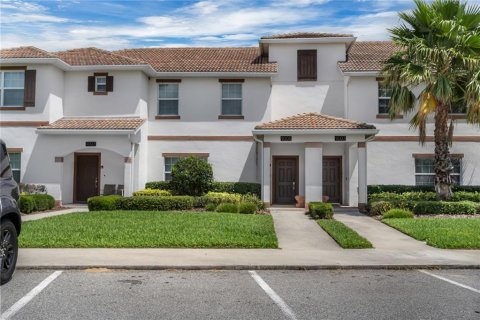 Adosado en venta en Davenport, Florida, 4 dormitorios, 176.7 m2 № 1828445 - foto 1