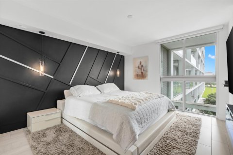 Купить кондоминиум в Санрайз, Флорида 5 комнат, 131.92м2, № 2085214 - фото 11
