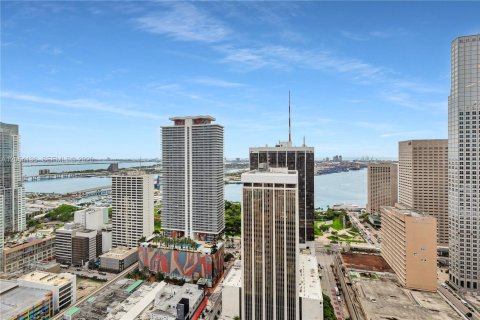 Apartment in Miami, Florida 1 bedroom, 48.87 sq.m. № 2264857 - photo 12