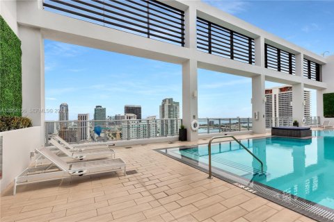 Apartment in Miami, Florida 1 bedroom, 48.87 sq.m. № 2264857 - photo 16