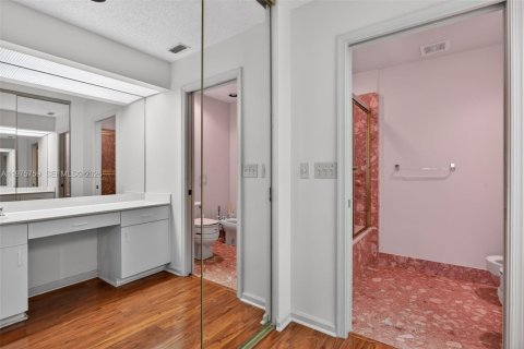 Villa ou maison à vendre à Tamarac, Floride: 2 chambres, 100.33 m2 № 2042071 - photo 24