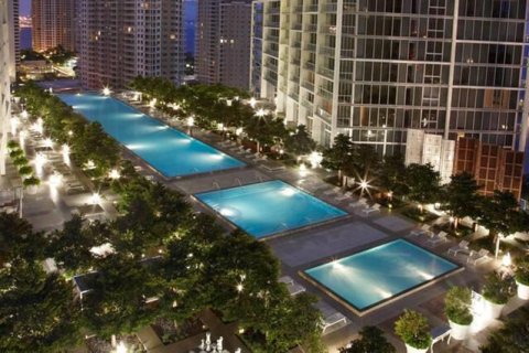 Copropriété à louer à Miami, Floride: 2 chambres, 121.98 m2 № 1047584 - photo 1