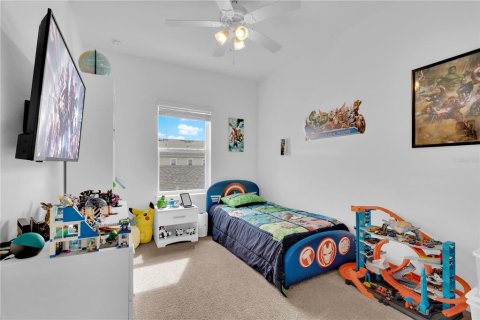 Townhouse in Winter Garden, Florida 3 bedrooms, 170.75 sq.m. № 1905684 - photo 15