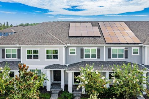 Townhouse in Winter Garden, Florida 3 bedrooms, 170.75 sq.m. № 1905684 - photo 1