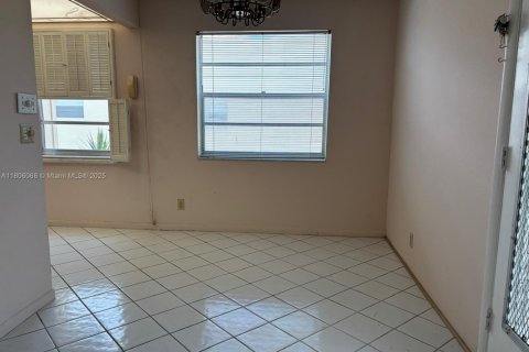 Condominio en venta en Delray Beach, Florida, 2 dormitorios, 83.8 m2 № 1739394 - foto 24