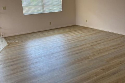 Condominio en venta en Delray Beach, Florida, 2 dormitorios, 83.8 m2 № 1739394 - foto 11