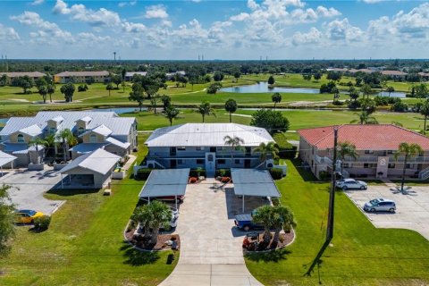 Condominio en venta en Punta Gorda, Florida, 2 dormitorios, 95.04 m2 № 2156109 - foto 2