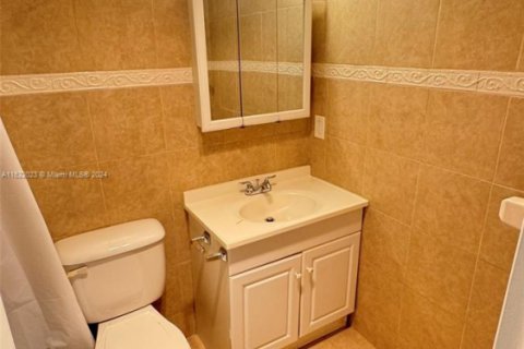 Condominio en venta en West Palm Beach, Florida, 1 dormitorio, 51.84 m2 № 1269303 - foto 14