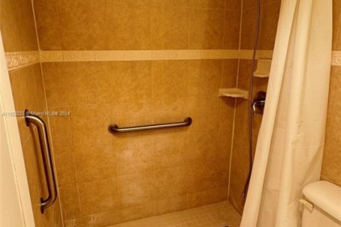 Condominio en venta en West Palm Beach, Florida, 1 dormitorio, 51.84 m2 № 1269303 - foto 15