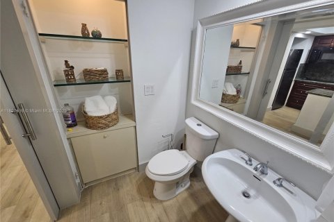 Copropriété à louer à Miami, Floride: 44.59 m2 № 1948829 - photo 15