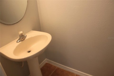 Townhouse in Orlando, Florida 3 bedrooms, 138.89 sq.m. № 2238585 - photo 6