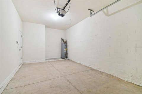 Снять в аренду таунхаус в Ленд-о-Лейкс, Флорида 3 спальни, 155.43м2, № 1833668 - фото 6