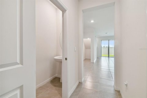 Adosado en alquiler en Land O' Lakes, Florida, 3 dormitorios, 155.43 m2 № 1833668 - foto 9