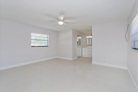 Villa ou maison à louer à Deltona, Floride: 3 chambres, 152.27 m2 № 1911775 - photo 21