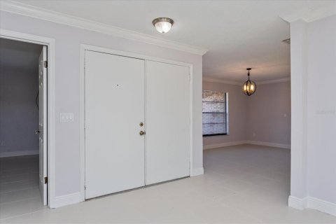 Villa ou maison à louer à Deltona, Floride: 3 chambres, 152.27 m2 № 1911775 - photo 5