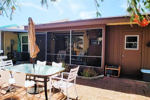 Villa ou maison à vendre à Bradenton, Floride: 2 chambres, 97.55 m2 № 1630620 - photo 28