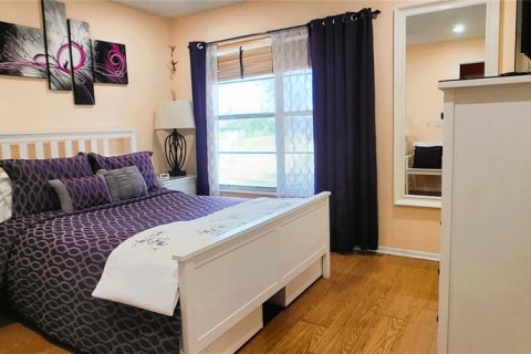 Villa ou maison à vendre à Bradenton, Floride: 2 chambres, 97.55 m2 № 1630620 - photo 12