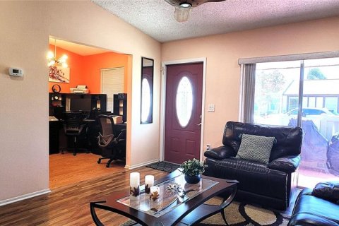 Villa ou maison à vendre à Bradenton, Floride: 2 chambres, 97.55 m2 № 1630620 - photo 20